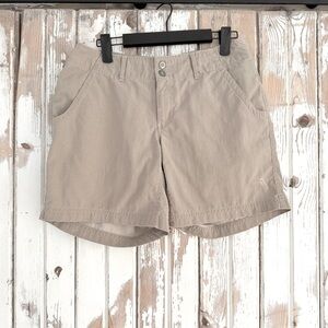 The North Face, Hiking Shorts, Khaki, Size 2 Long